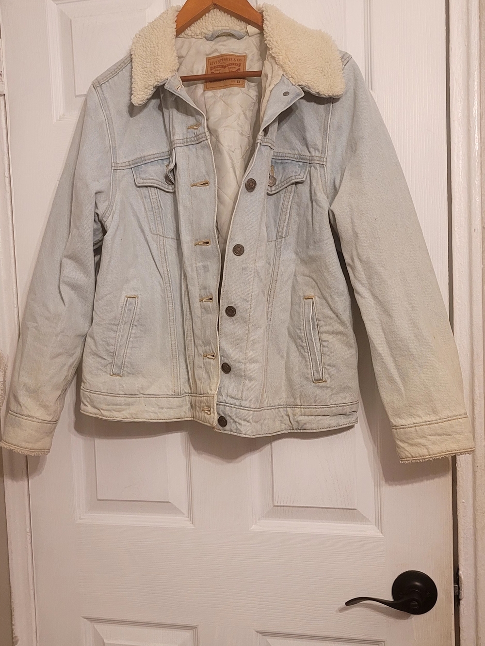 Levi's Light Wash Denim Jacket with Cream Sherpa Collar